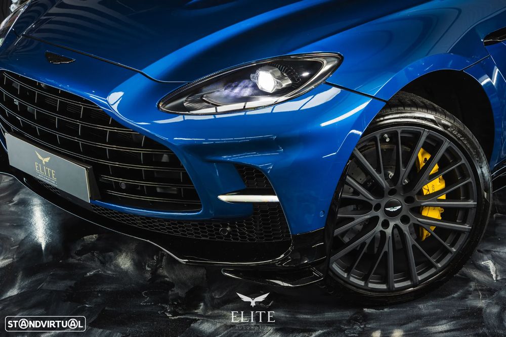 Aston Martin DBX 707 - 3