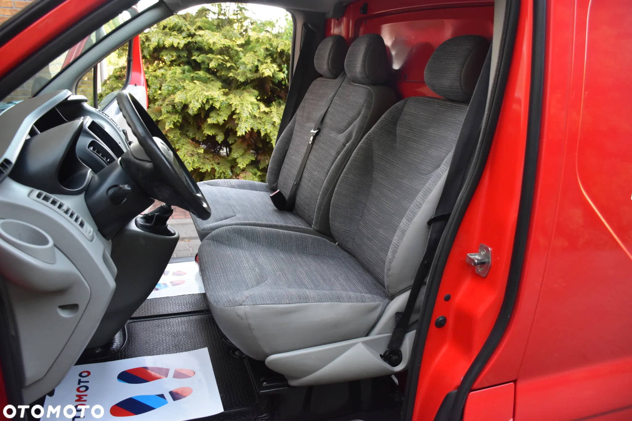 Opel Vivaro Long L2H1 - 11