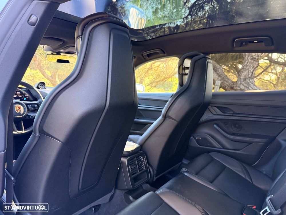 Porsche Taycan Sport Turismo 4S - 17