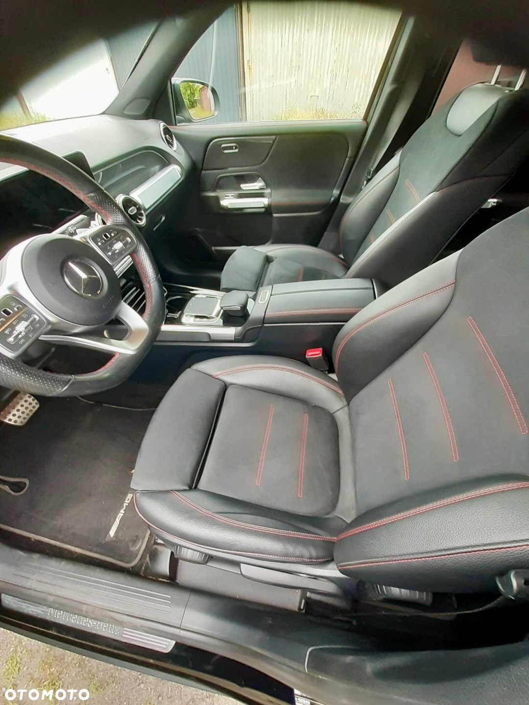 Mercedes-Benz GLB 200 AMG Line 7G-DCT - 8