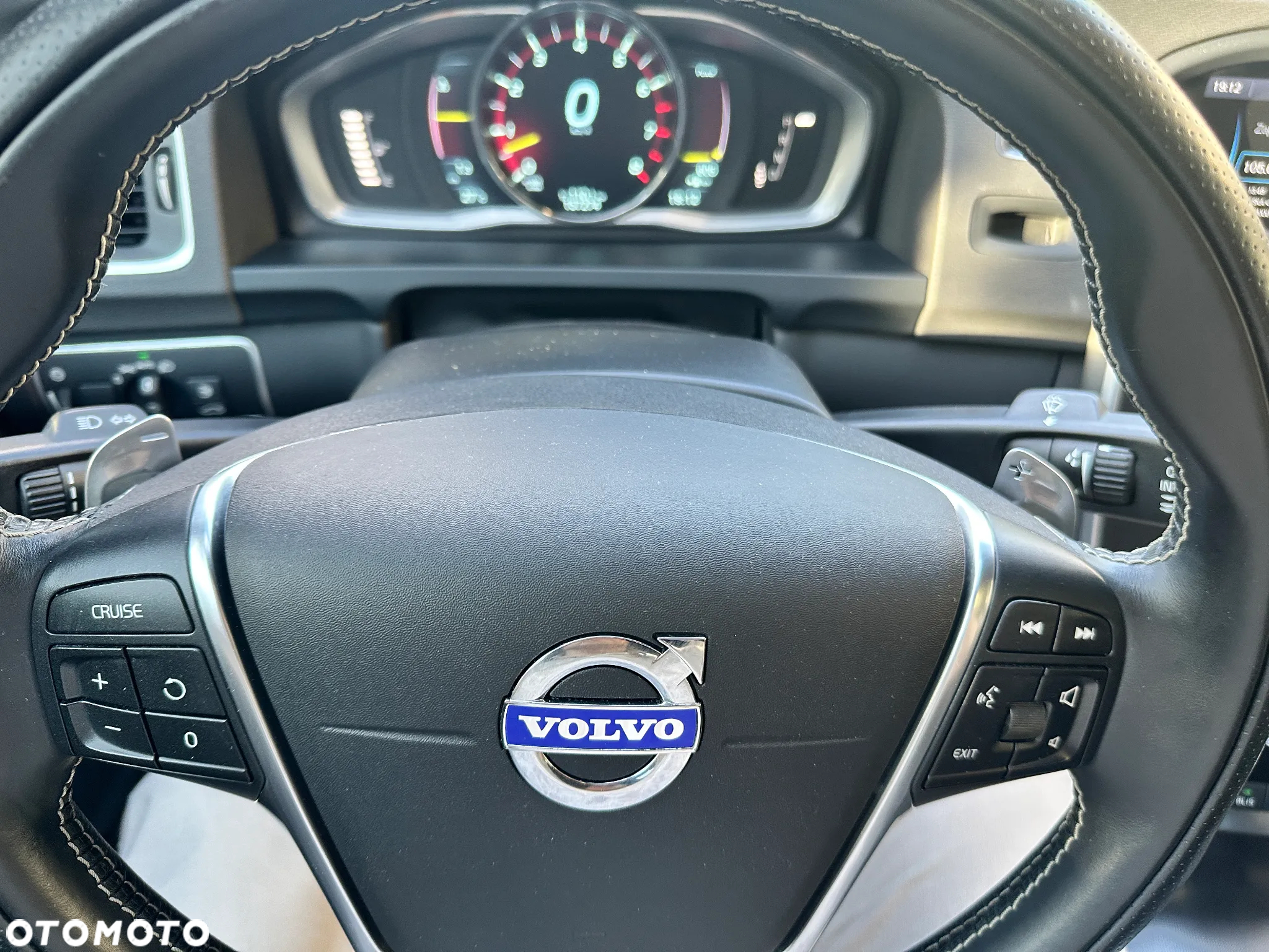 Volvo S60 T6 AWD Geartronic RDesign - 14