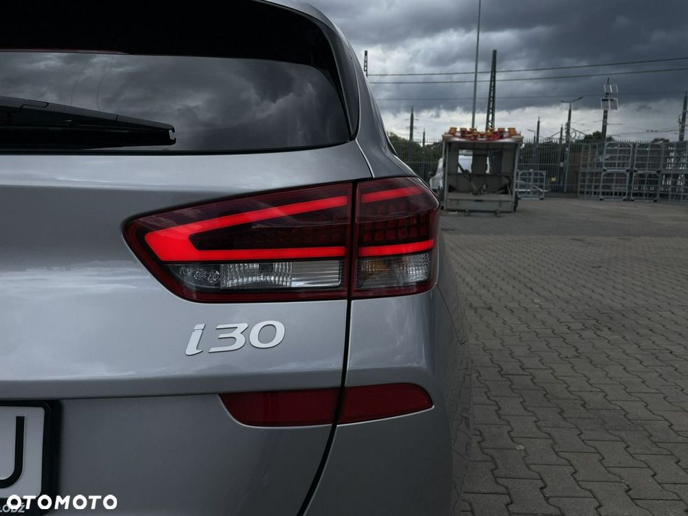 Hyundai i30 - 11