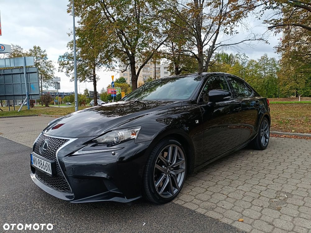 Lexus IS 200t F Sport - 2