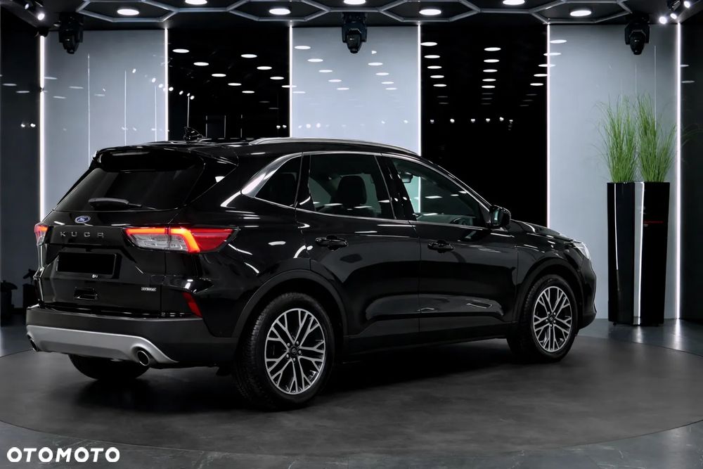 Ford Kuga 2.5 FHEV FWD Titanium - 6