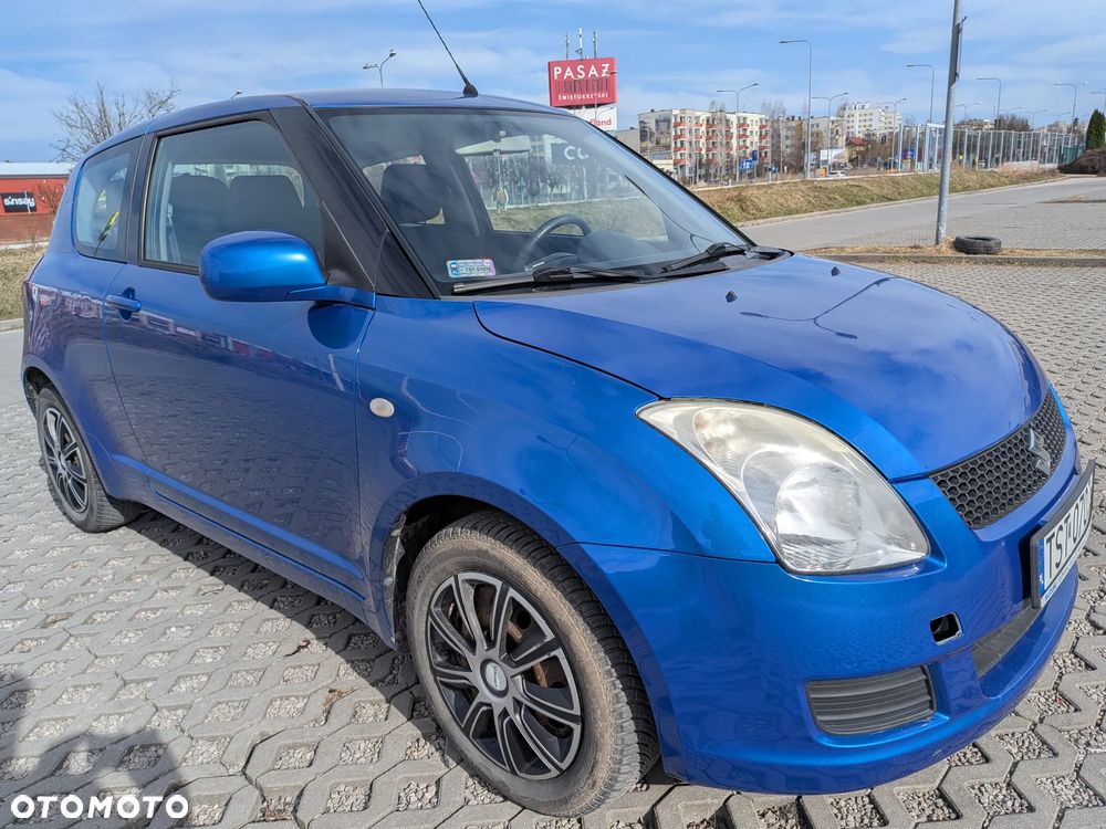 Suzuki Swift 1.3 Sakura - 18