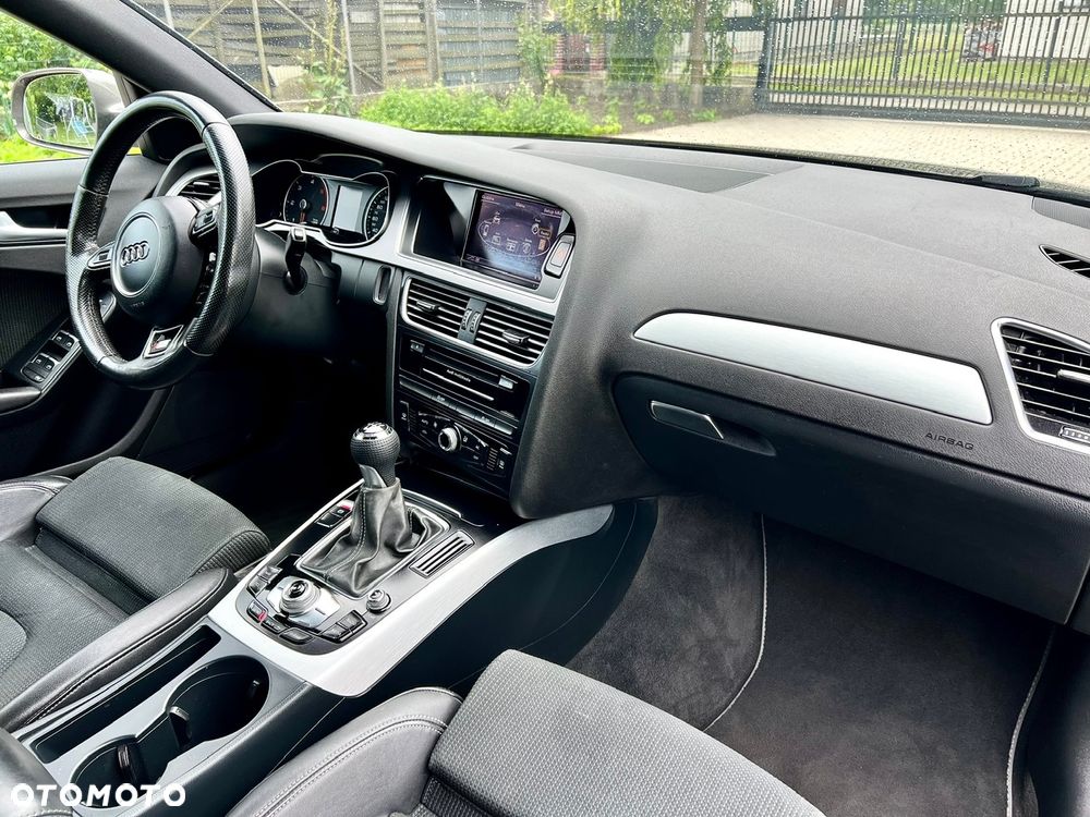 Audi A4 Limousine - 34