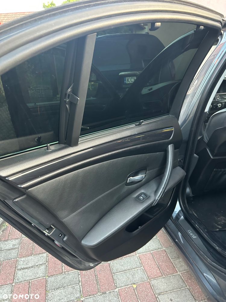 BMW Seria 5 - 13