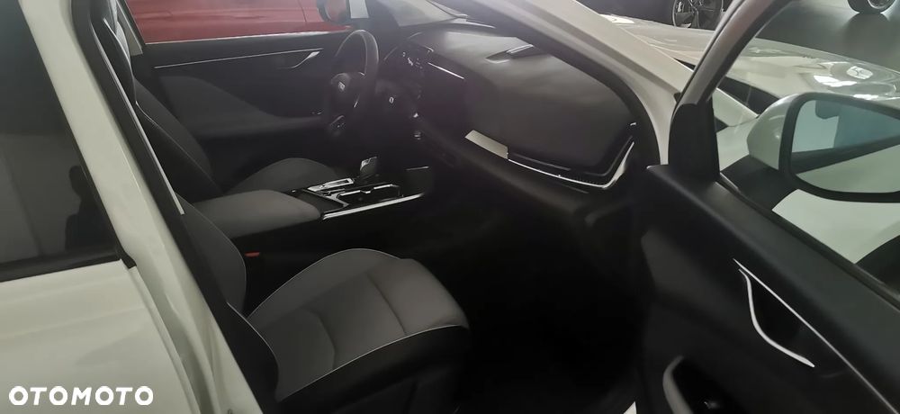 BAIC 5 Beijing 1.5T Business DCT - 6