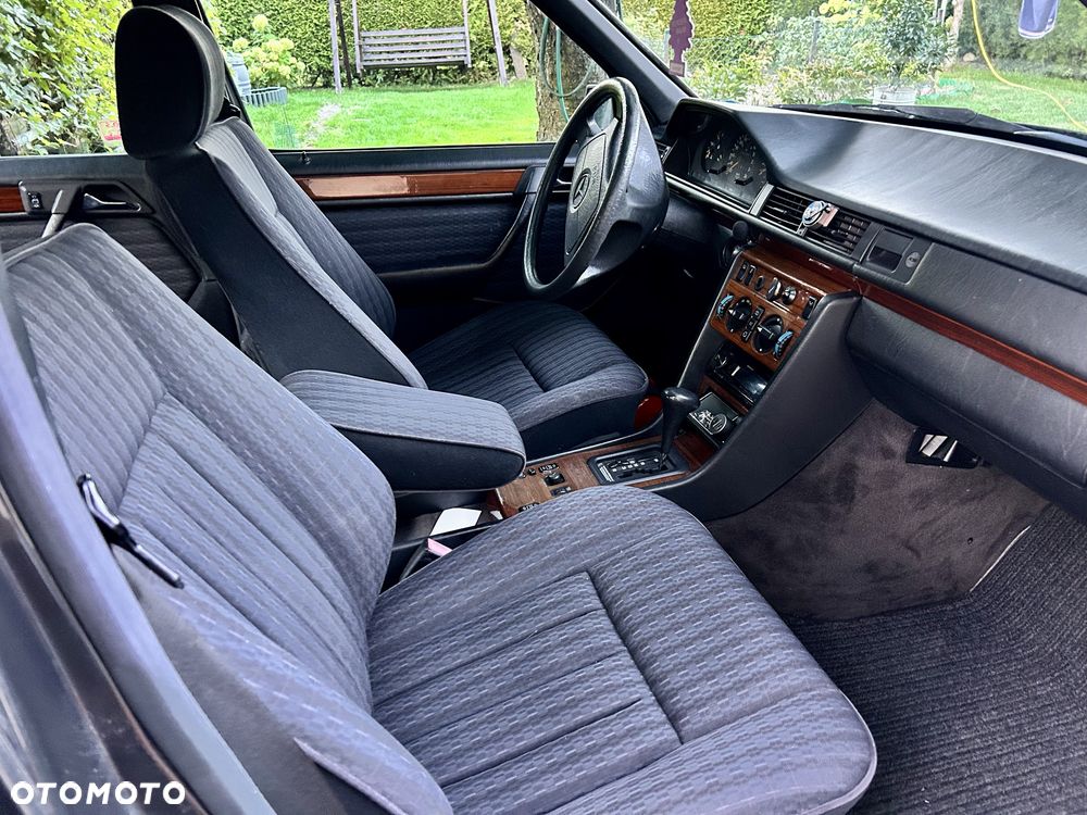 Mercedes-Benz W124 (1984-1993) - 4