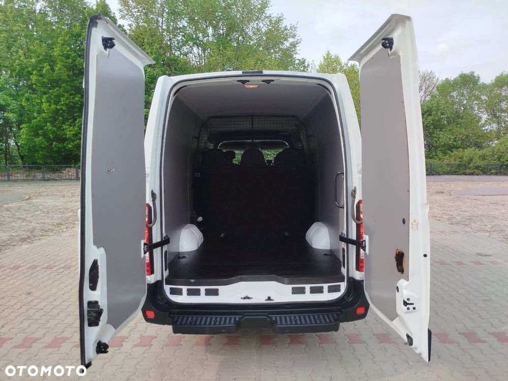 Renault Master - 24
