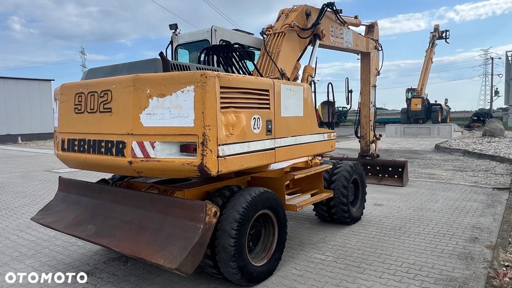 Liebherr koparka kołowa Liebherr  A902 Litronic 1997r - 5