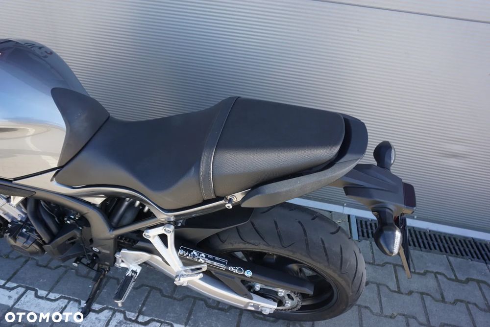 Honda CB - 18