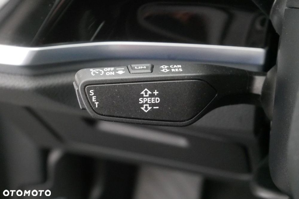 Audi Q3 Sportback - 25