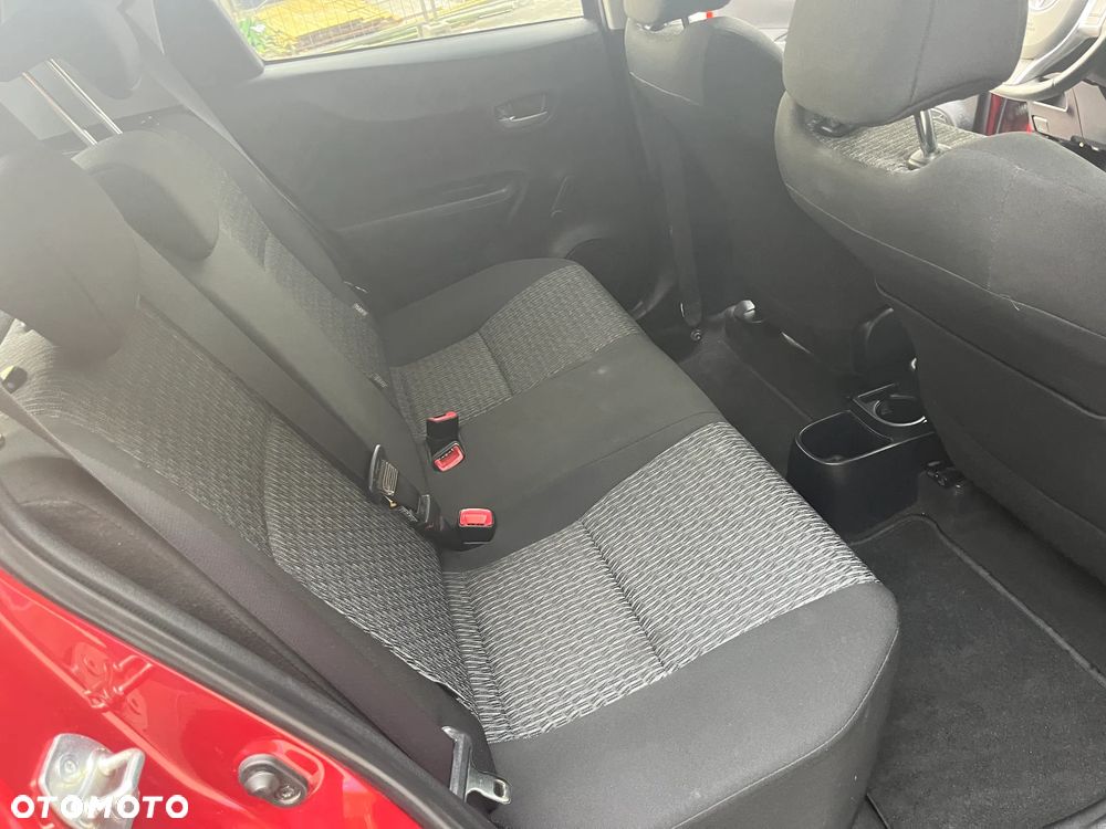 Toyota Yaris 1.33 VVT-i Edition 2014 - 11