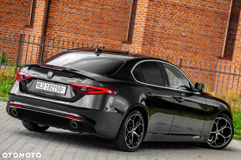 Alfa Romeo Giulia 2.2 D Turbo Super - 16
