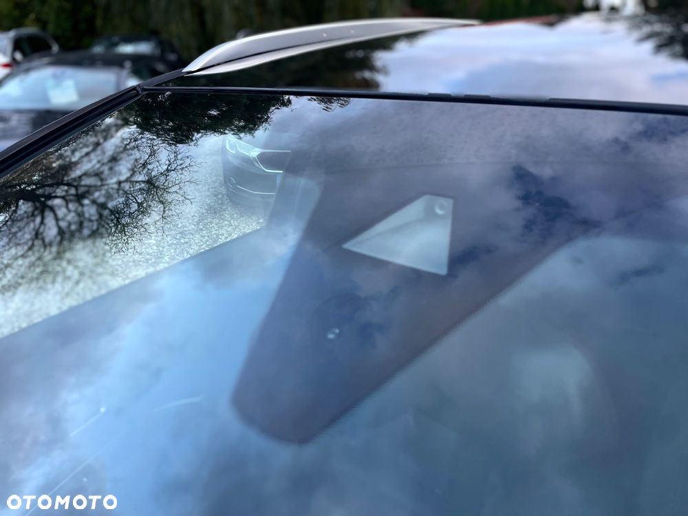 Peugeot 3008 1.6 BlueHDi Allure S&S EAT6 - 37