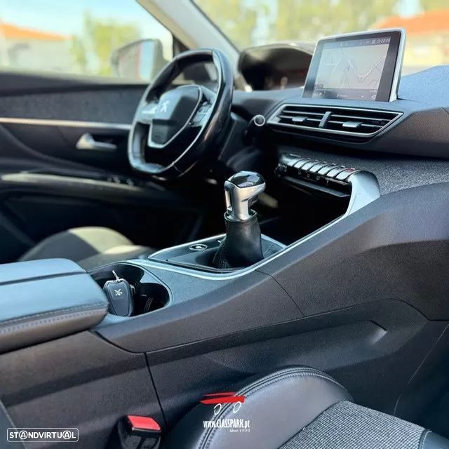 Peugeot 3008 1.5 BlueHDi Allure - 8