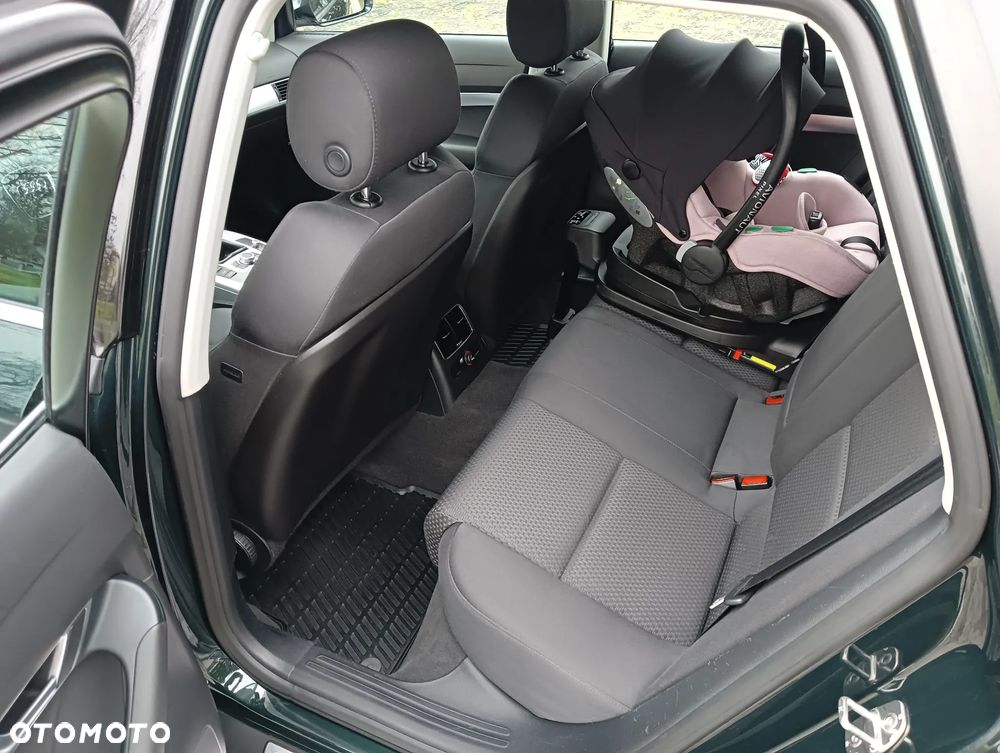 Audi A6 Avant 2.0 TDI DPF - 17