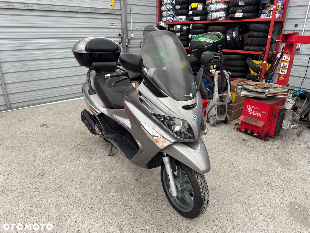 Piaggio Xevo - 1
