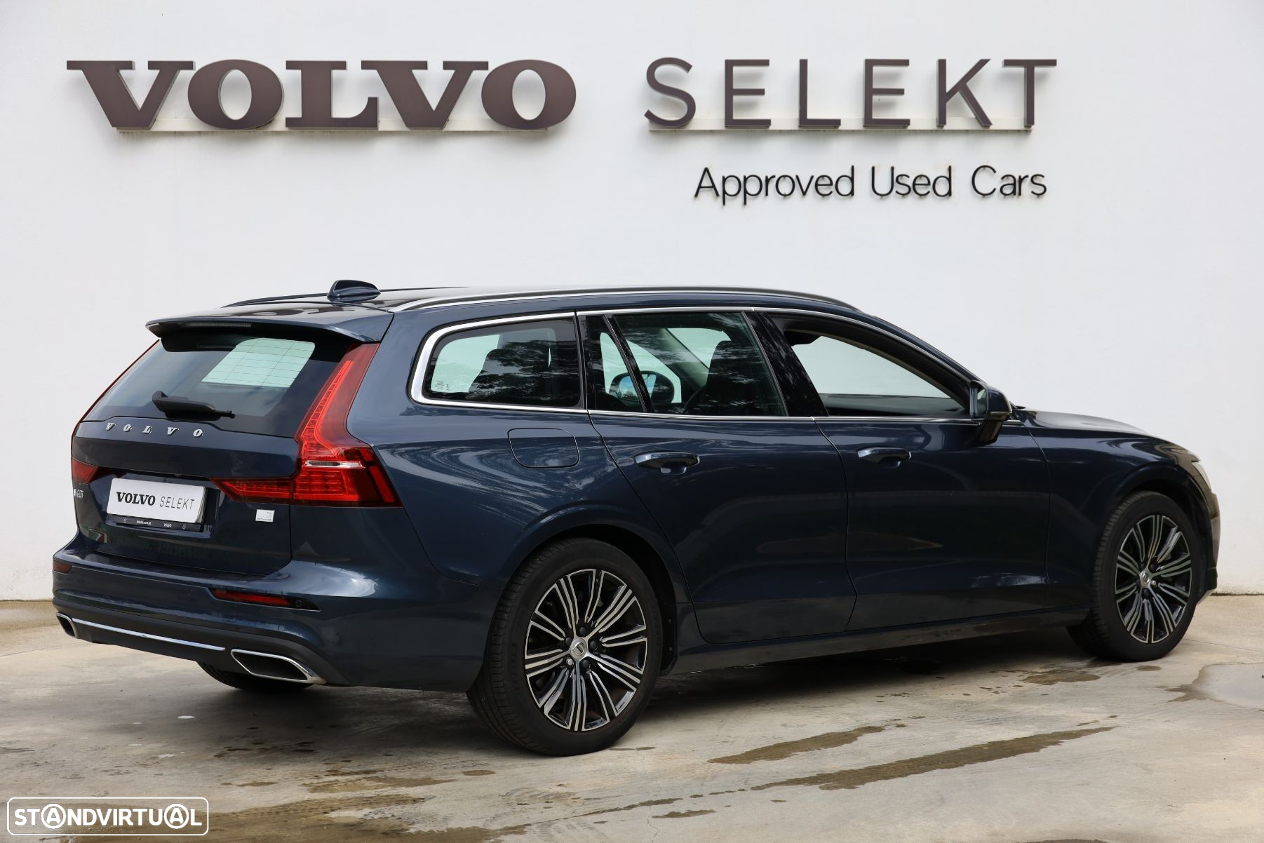 Volvo V60 2.0 T6 AWD TE Inscription Expression - 4