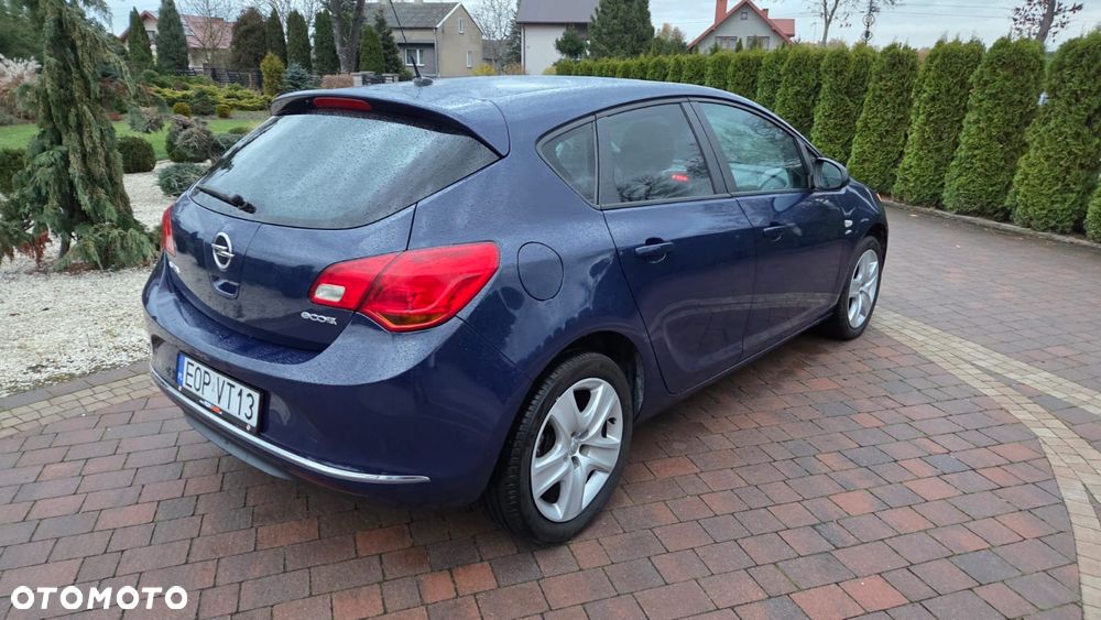 Opel Astra III 1.4 - 8