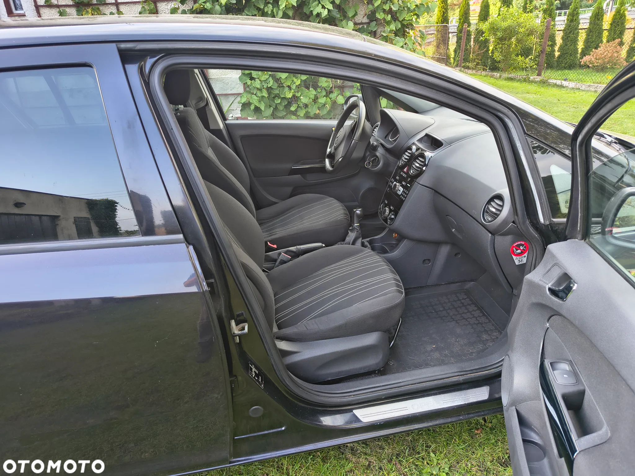 Opel Corsa 1.2 16V 111 - 11