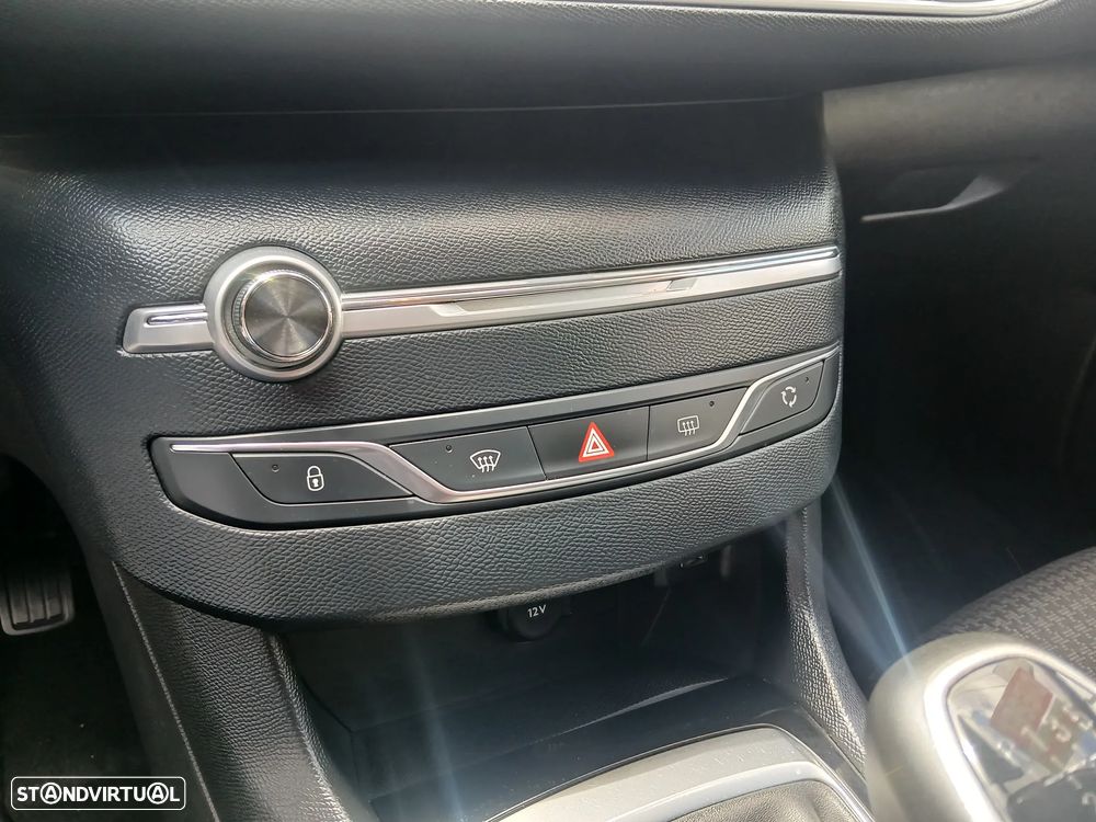 Peugeot 308 SW 1.5 BlueHDi Active - 34