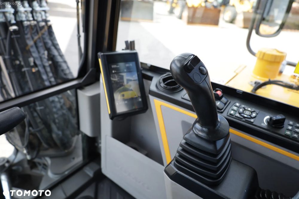 Volvo EC60E - 31