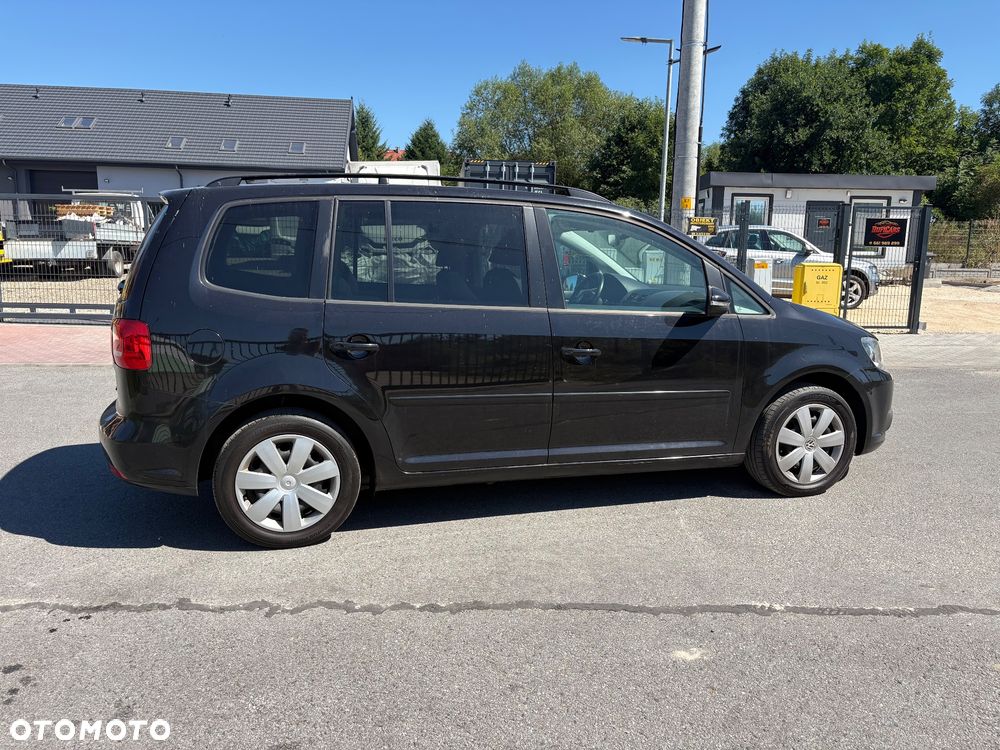 Volkswagen Touran 2.0 TDI DPF Comfortline - 10