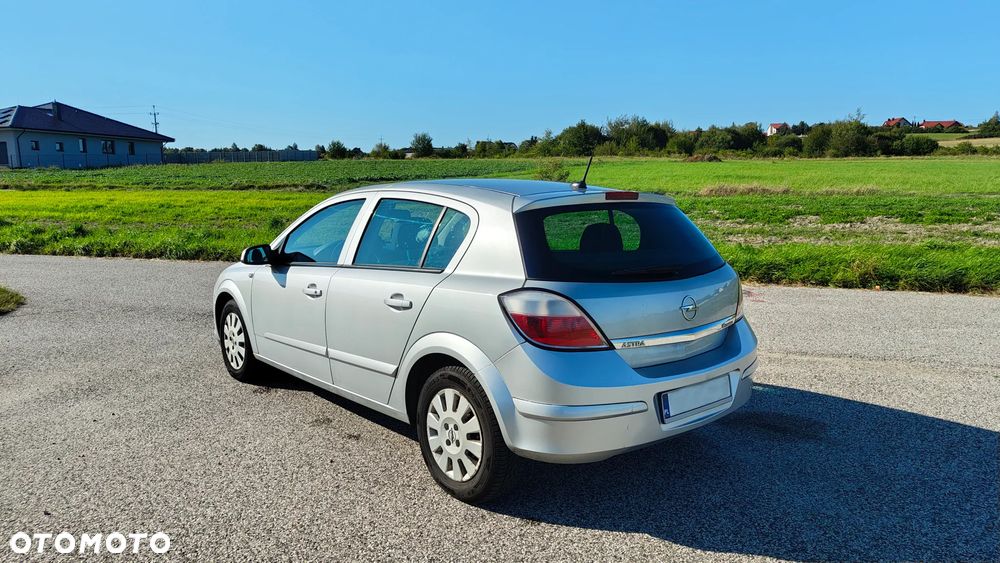 Opel Astra - 3