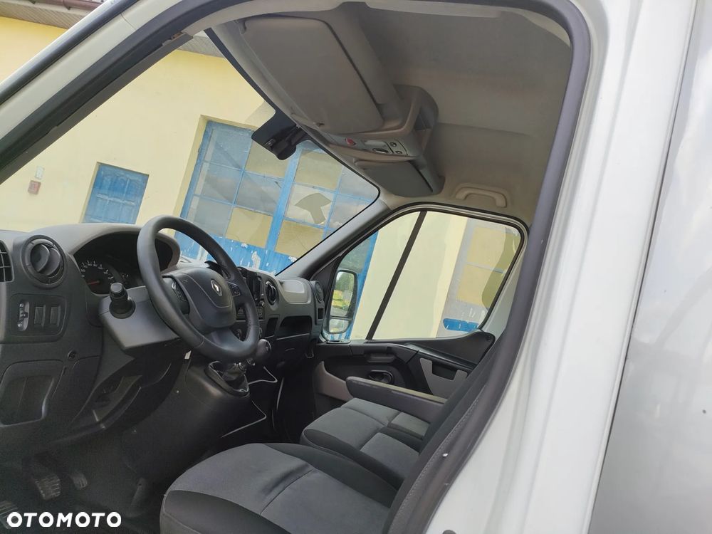 Renault Master - 11