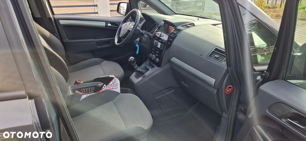 Opel Zafira - 7