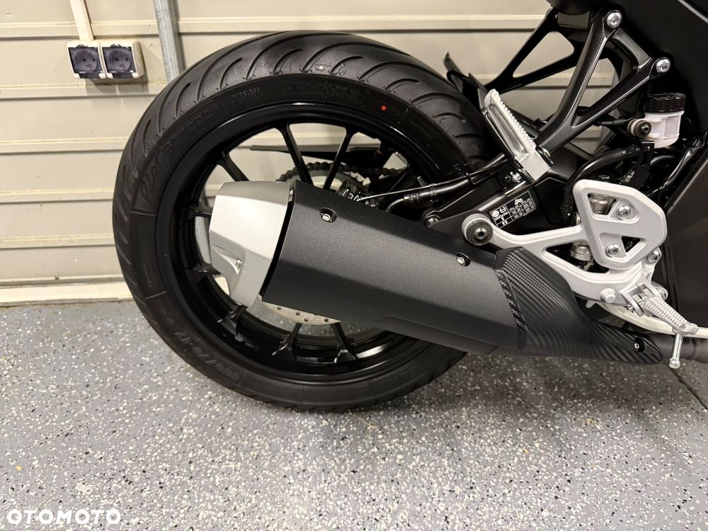 Yamaha MT - 6