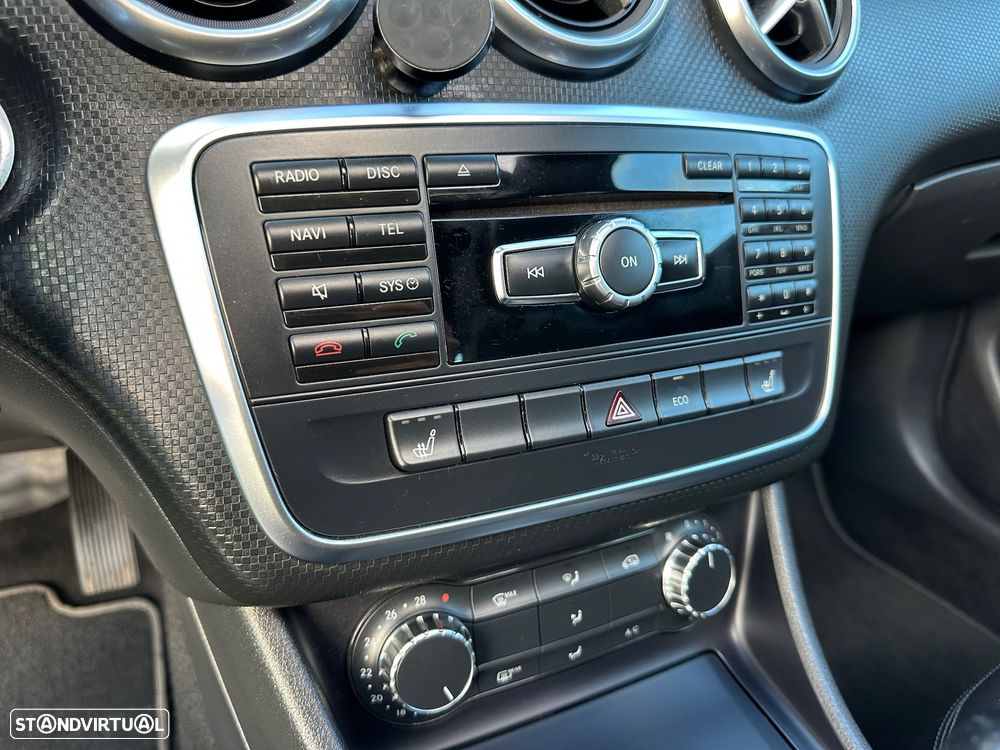 Mercedes-Benz A 180 CDI (BlueEFFICIENCY) Urban - 15