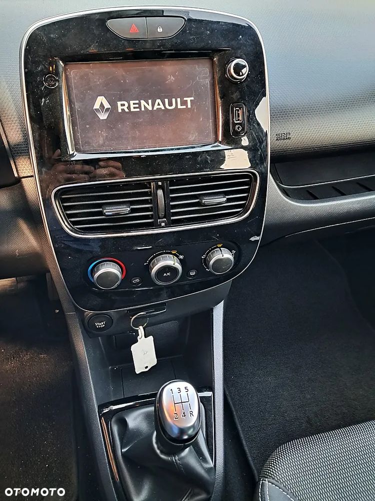 Renault Clio dCi 75 Expression - 6