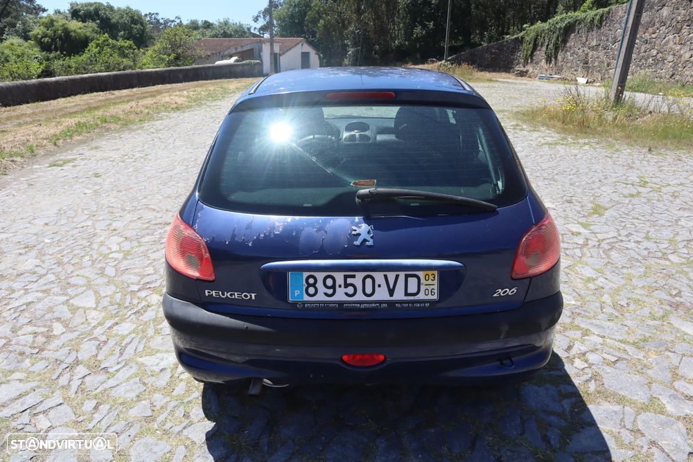 Peugeot 206 1.1 XR Présence - 4