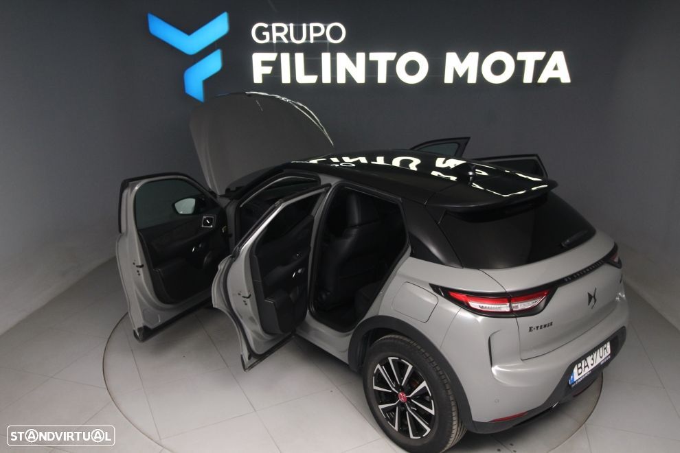 DS DS3 E-Tense Performance Line + - 11