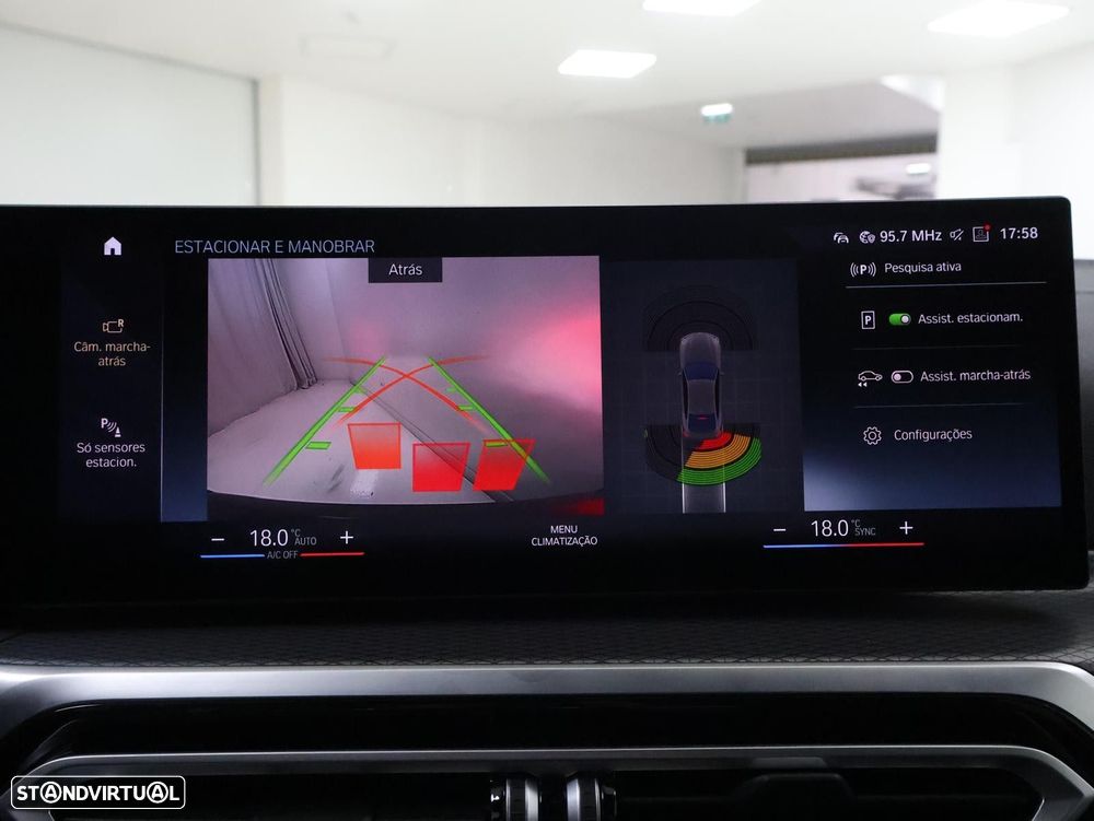 BMW i4 eDrive40 Pack Desportivo M - 22