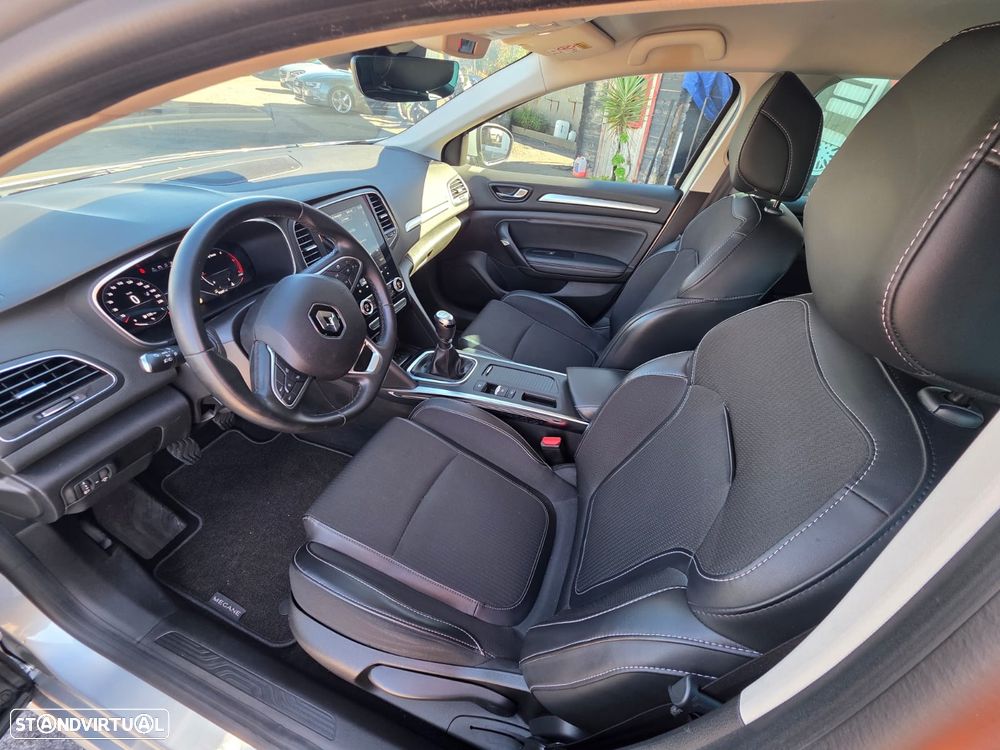 Renault Mégane BLUE dCi 115 INTENS - 8