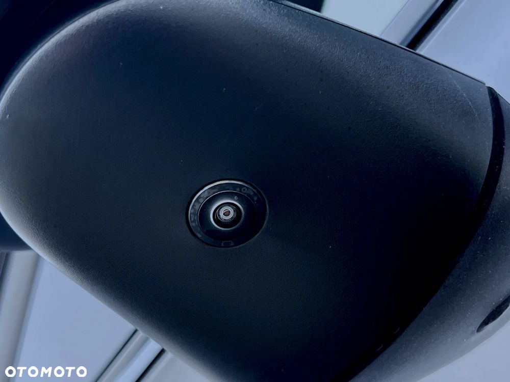 Volvo EX30 Twin Motor Performance AWD Ultra - 25