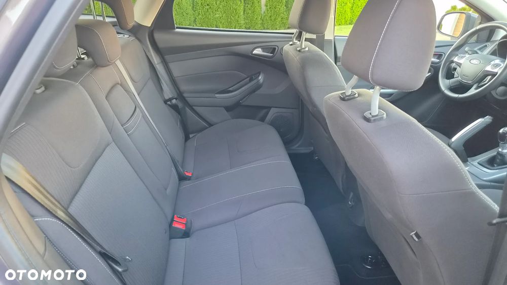 Ford Focus 1.6 EcoBoost Start-Stopp-System Titanium - 19
