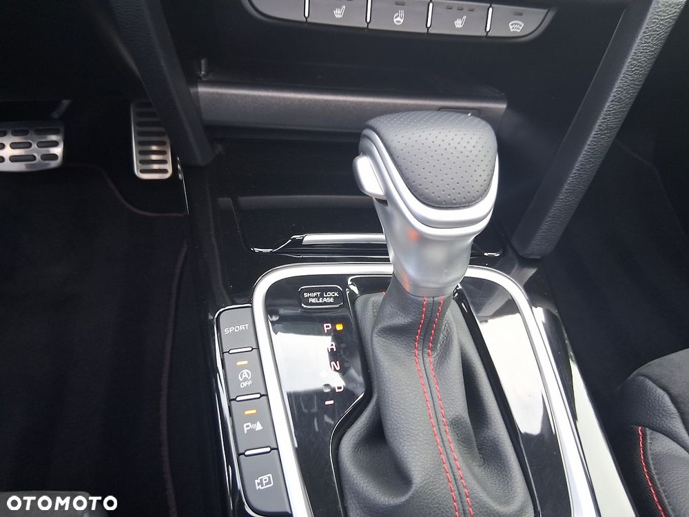 Kia ProCeed 1.6 T-GDI DCT7 OPF GT - 25