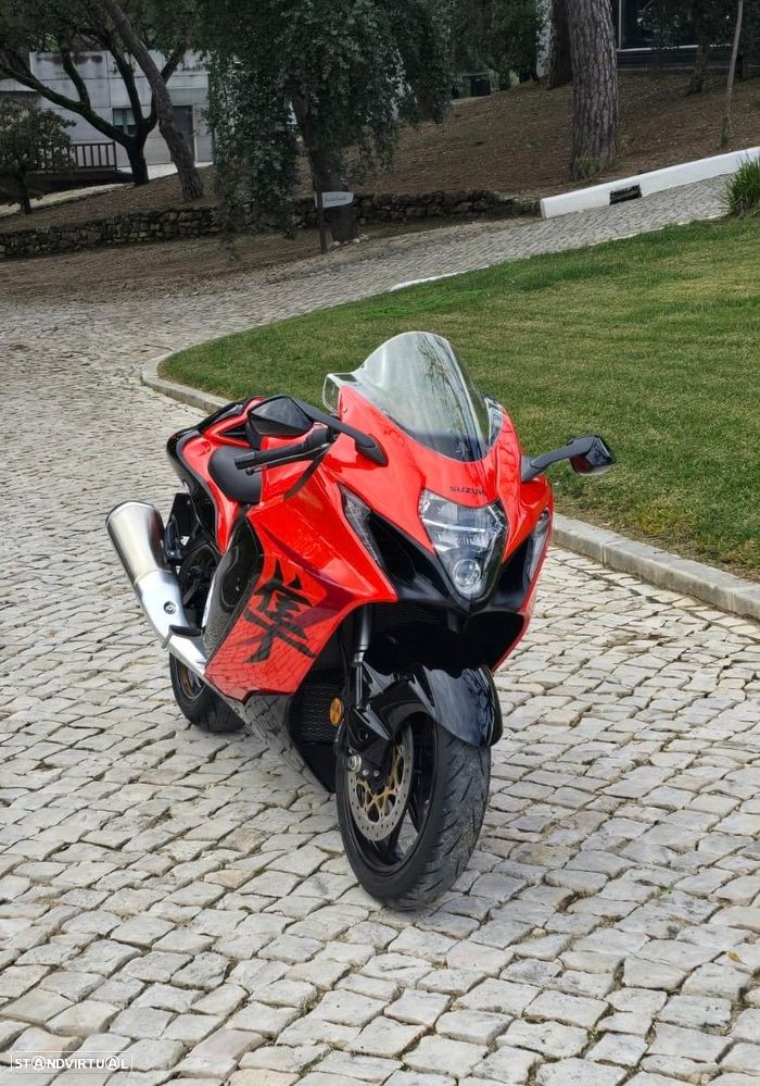 Suzuki Hayabusa 25th Anniversary Limited Edition - 2