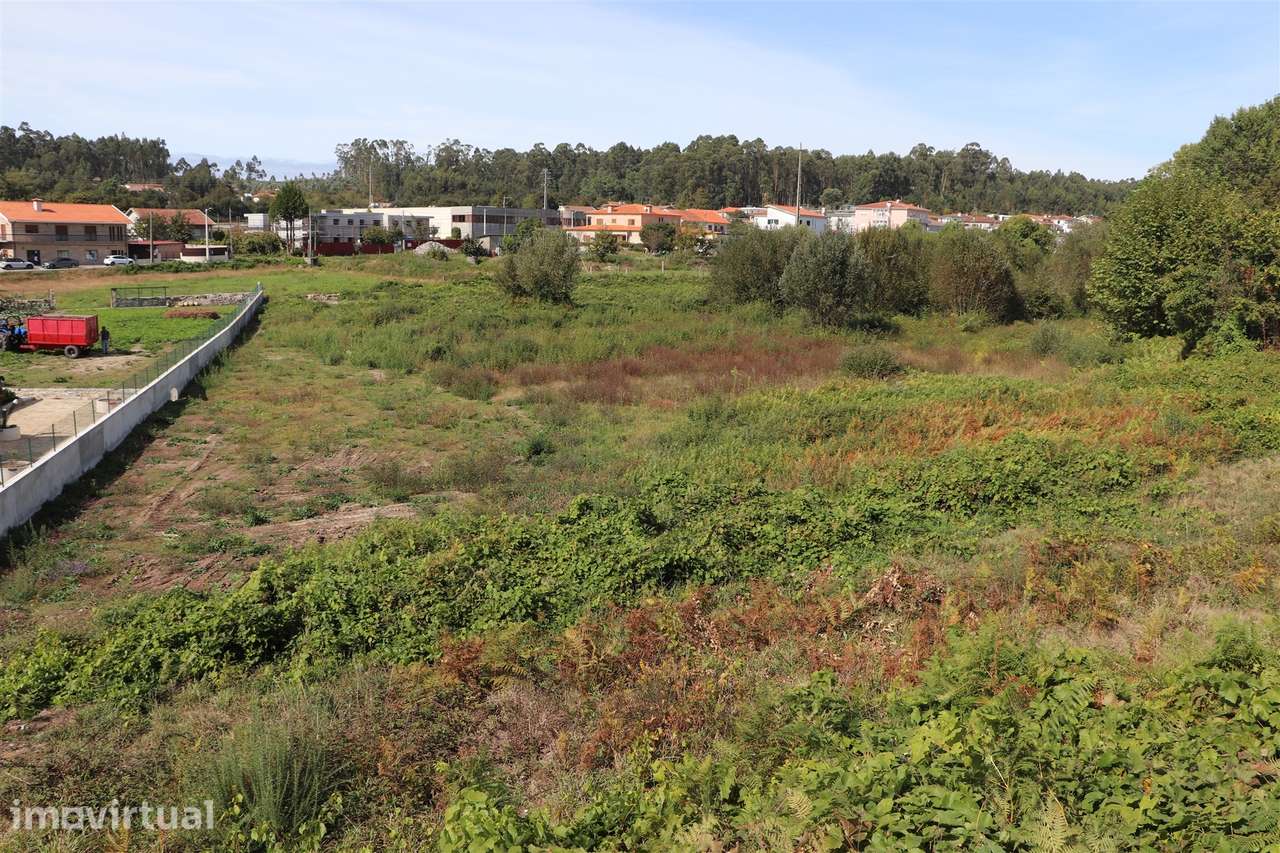 Lote de Terreno  Venda em Lustosa e Barrosas (Santo Estêvão),Lousada - Grande imagem: 5/6