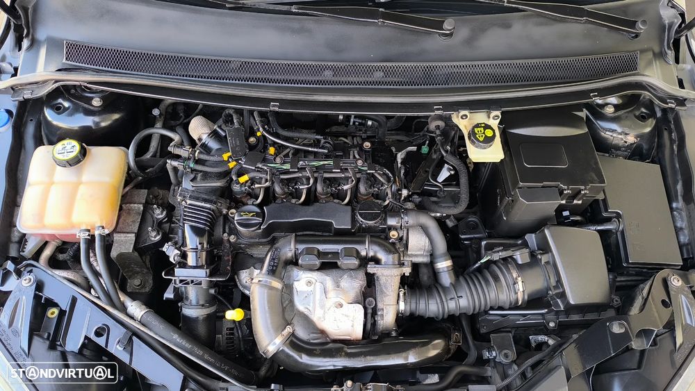 Ford Focus 1.6 TDCi Trend - 13