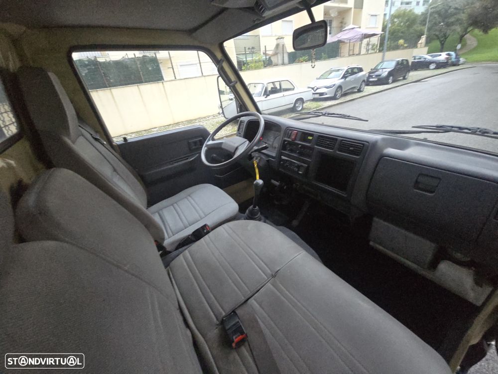 Toyota Dyna 150 - 21