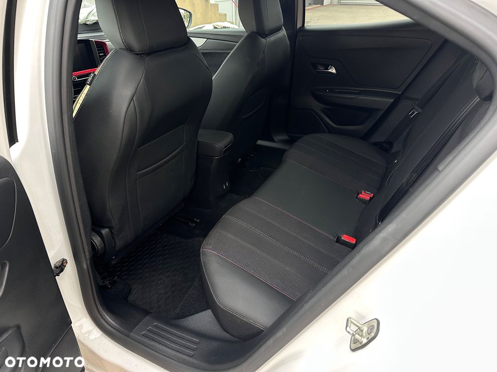 Opel Mokka 1.2 T GS Line S&S - 12