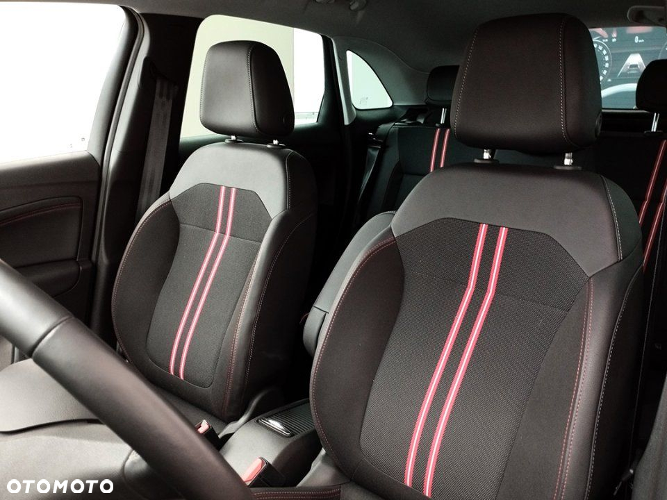 Opel Crossland - 8