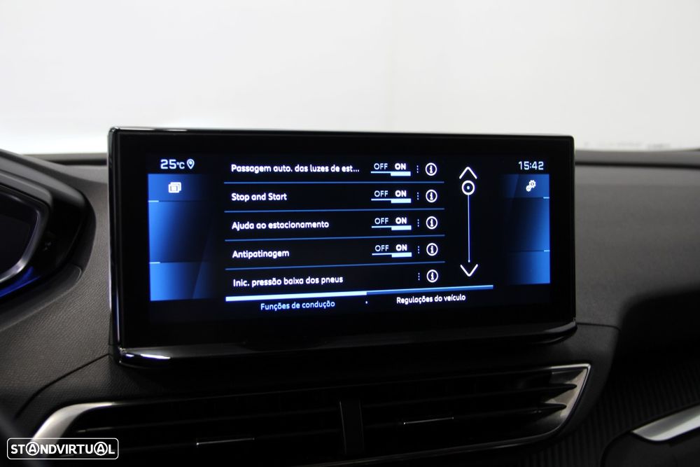 Peugeot 3008 1.5 BlueHDi Allure Pack EAT8 - 22