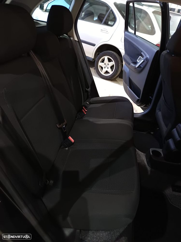 Skoda Fabia Break 1.4 TDi Elegance - 32